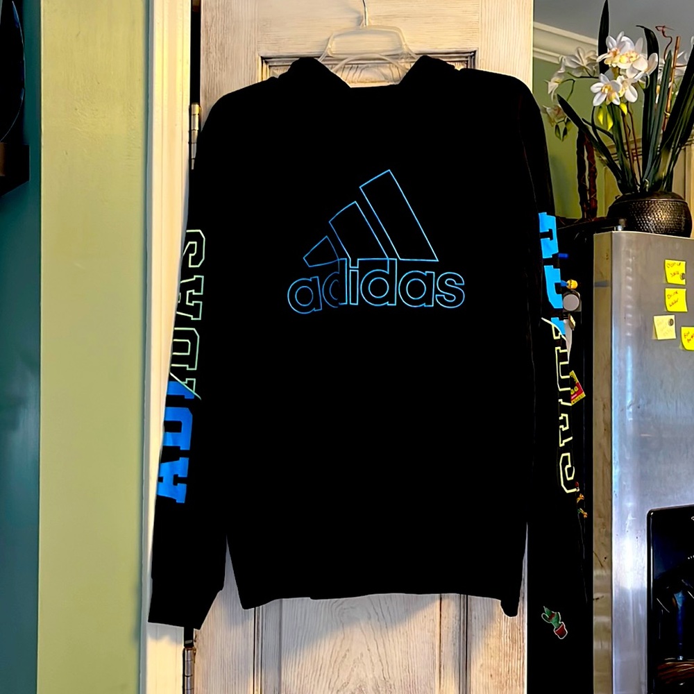 Boys Adidas Long Sleeve Shirt (XL)